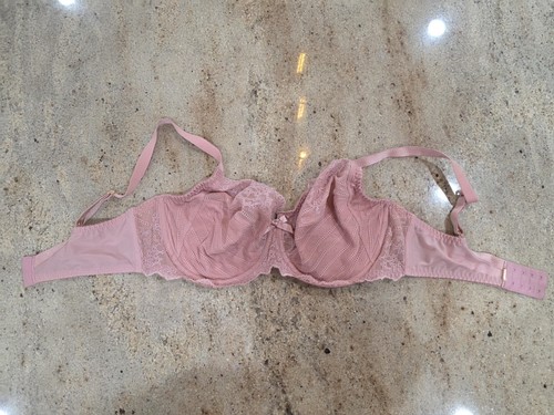 Nuovo reggiseno con ferretto